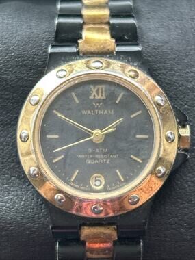 Vintage Waltham Black And Gold Tone Women’s Quartz Watch